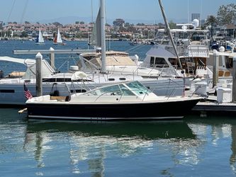 29' Hunt Yachts 2013 Yacht For Sale